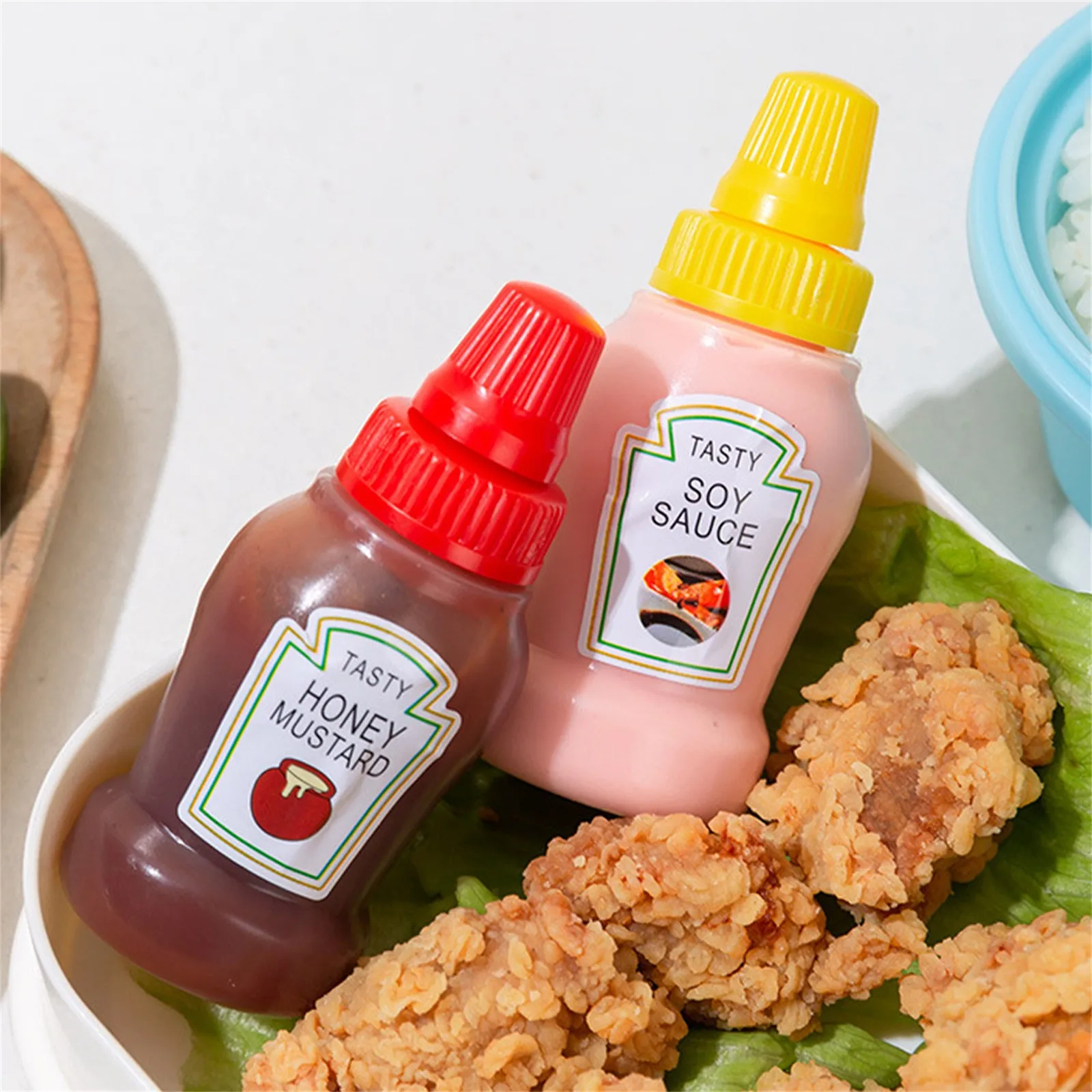 Condiment Bottles 4pcs Portable Seasoning Storage Containers Jars BBQ Office School Bento Box Dressing Dispensers 5