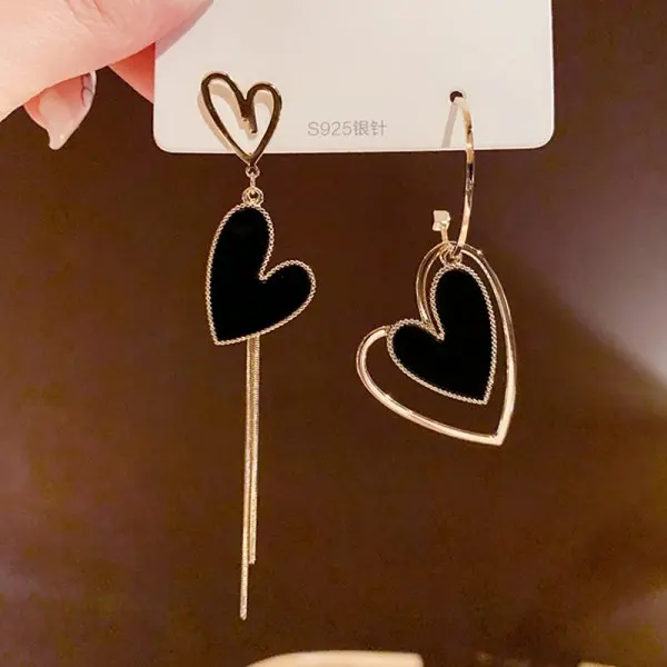 1 Coppia di orecchini pendenti alla moda a forma di cuore in acrilico