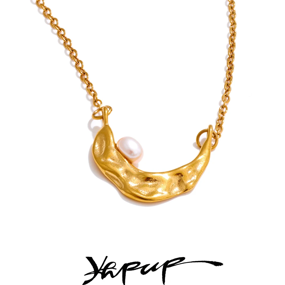 Yhpup Necklace Pearl Moon Charm Beecher