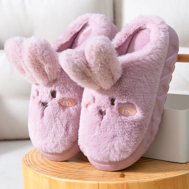 Comfortable White Faux Fur House Sheep Wool Slippers For Women Fluffy Plush  Home Shoes With Furry Wool Lining Perfect For Indoor Sleep X0523 From  Musuo07, $14.86 | DHgate.Com