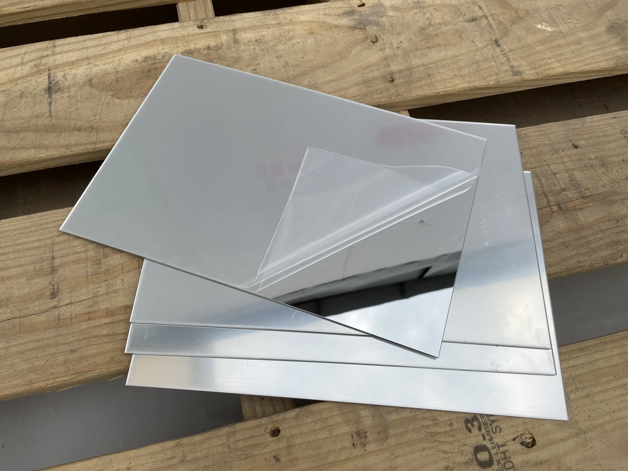 Miroir rectangulaire acrylique 600 x 5 x 400 mm - Réf. 005578 main image 0