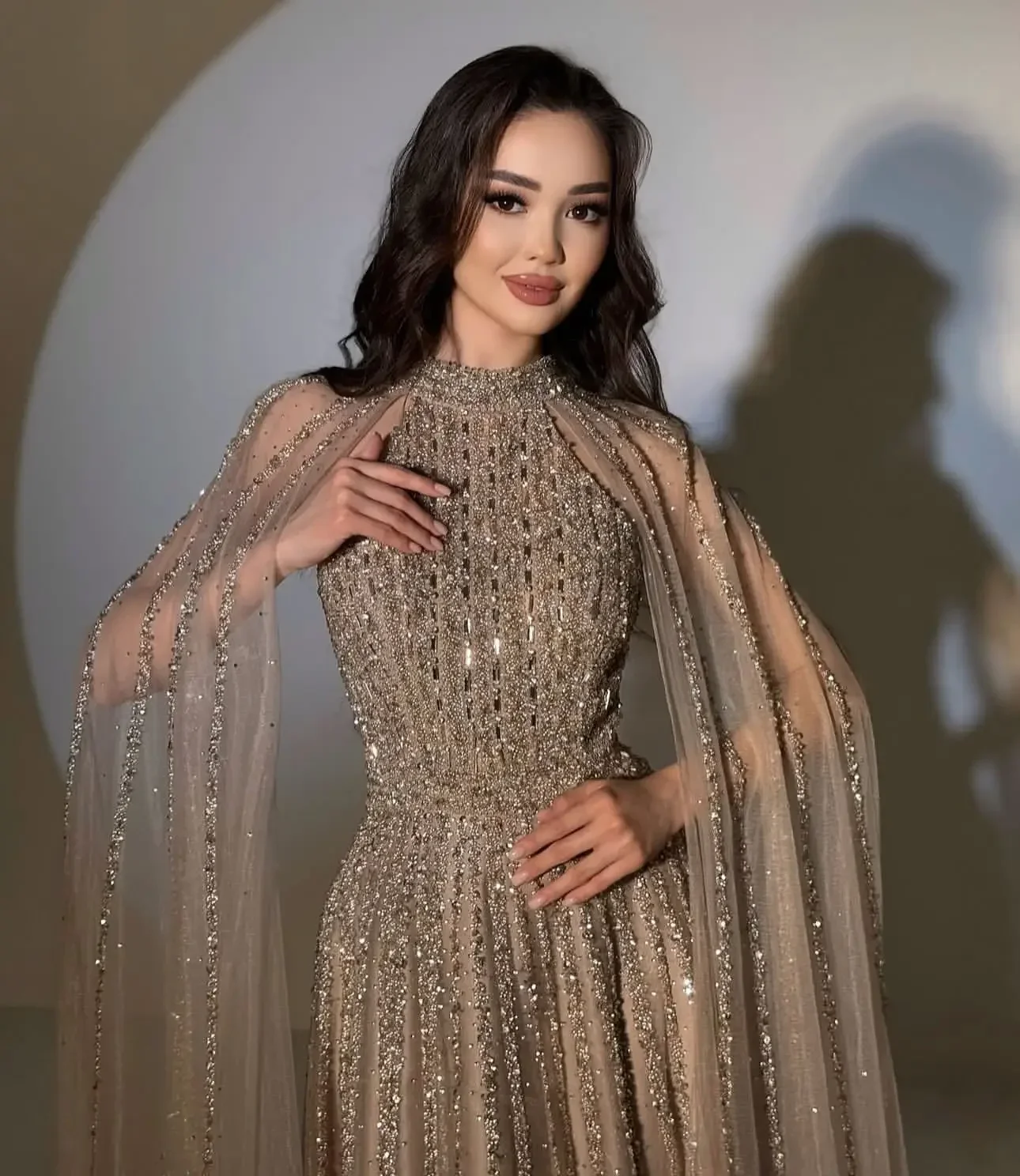 Aunber Luxury Champagne Sequin Ombré Evening Dresses High-Neck Halter Prom Dresses With Sheer Cape Party Dresses 1
