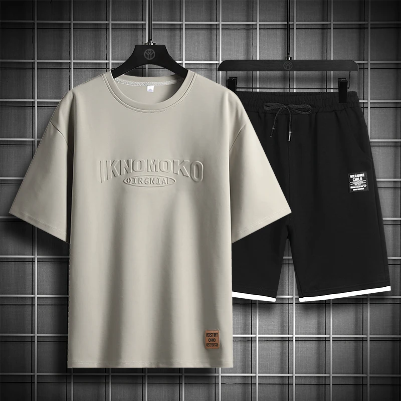 

2023 Casual Men's Summer Set 3D Letter Embossing Printing Round Neck Tshirt and Shorts 2PC Male Sports Suit Fashion Outfit Set