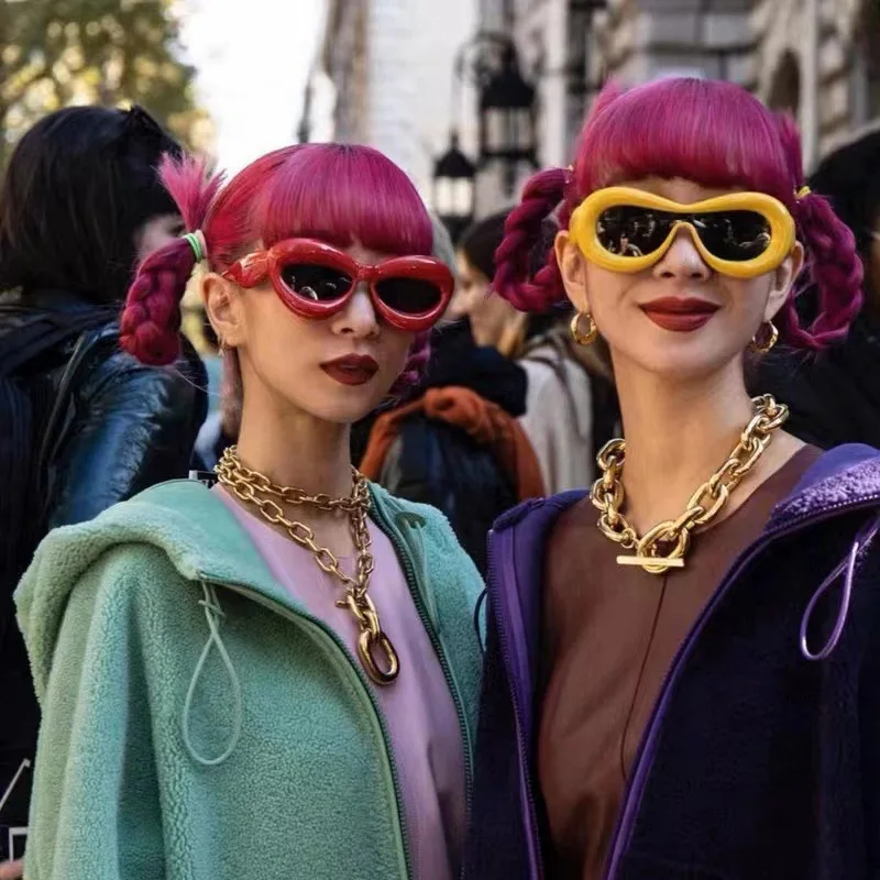 

New Y2K Spicy Girl Candy Exaggerate Punk Inflatable One Piece Sunglasses INS Female Personalized UV400 Women Brand Designer