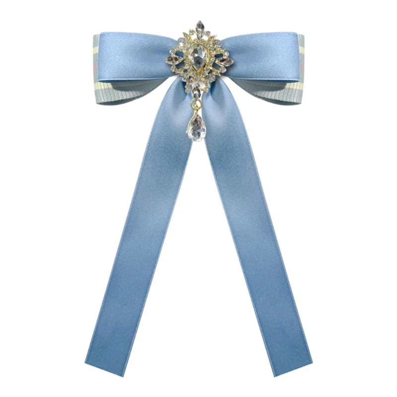 Рисунок 5 - Элегантная брошь в виде галстука-бабочки