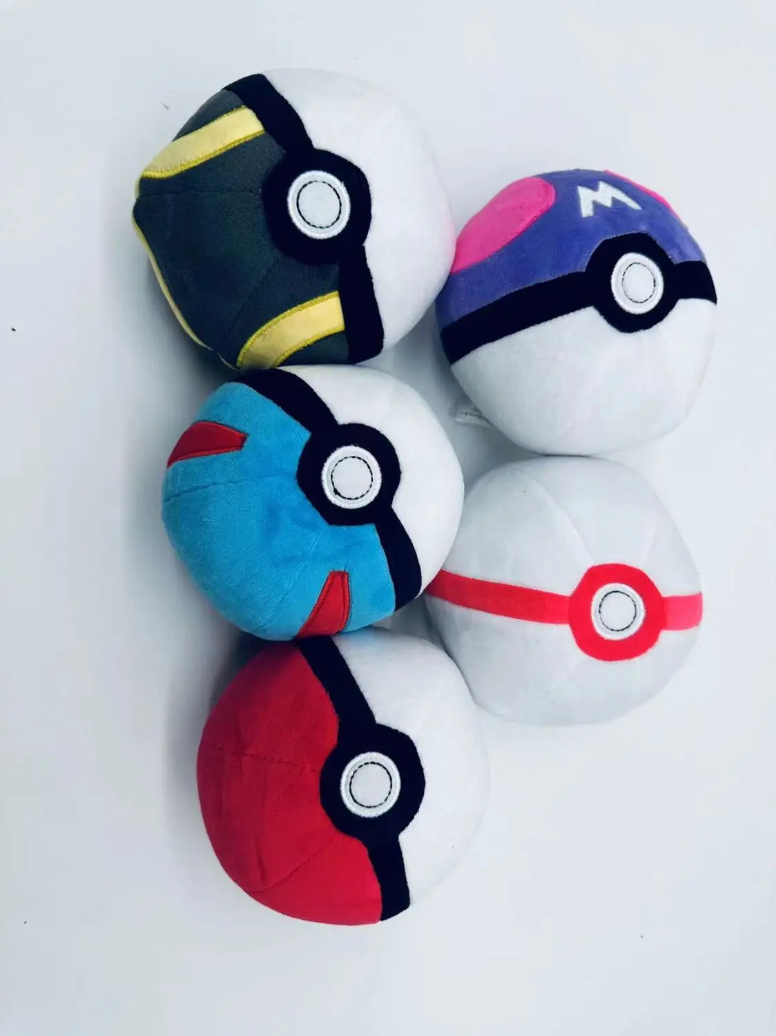 Bambola Di Peluche Pokemon Pikachu Ball Cartoon 12 Cm