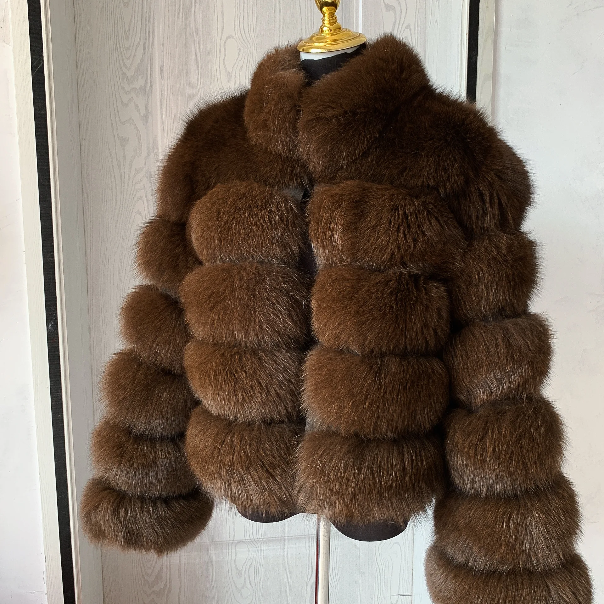 2023 New Luxury Real Fox Fur Coat Women's Winter Warm Natural Fur Jacket with Stand Neck Design Fashion Women's Raccoon Fur Coat