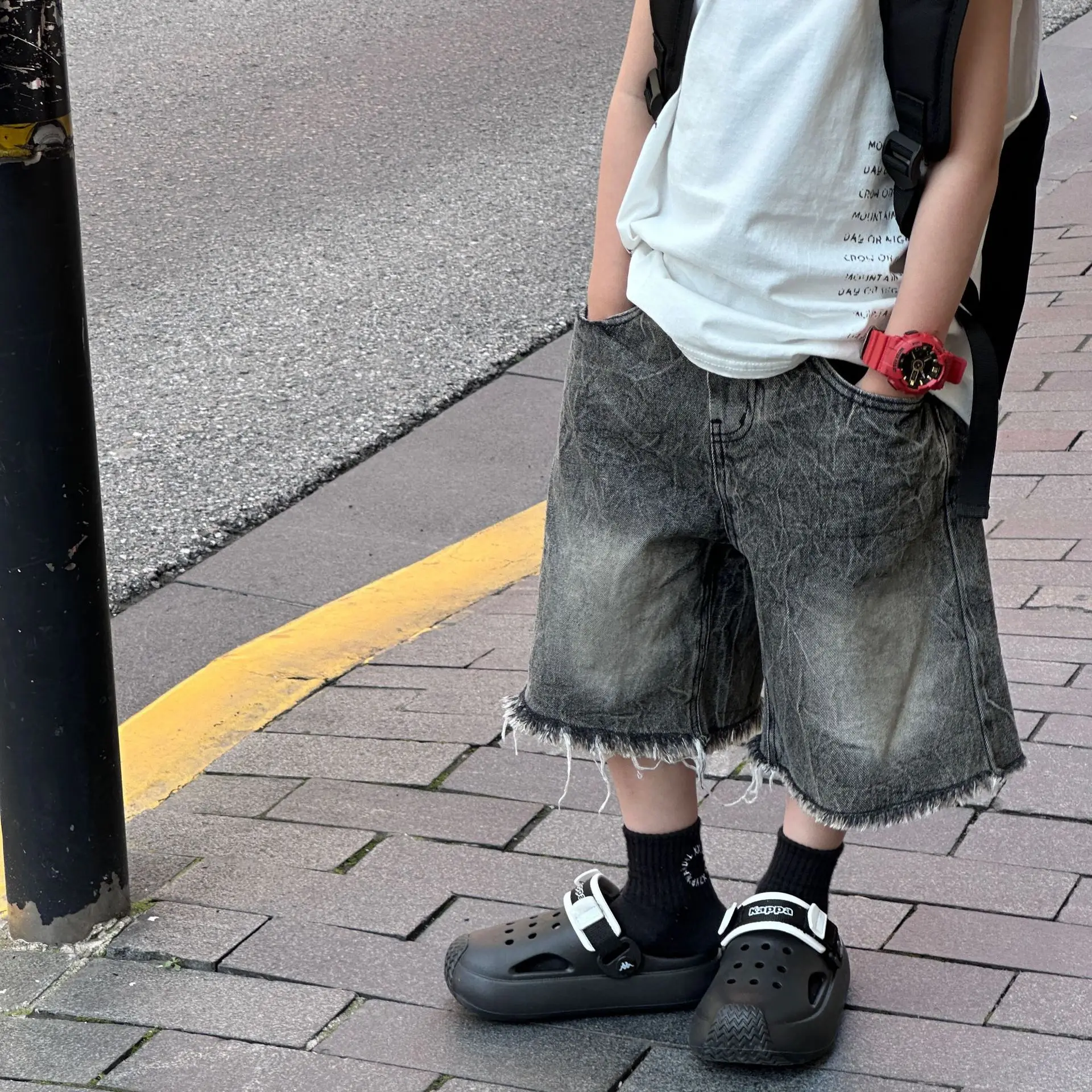 

Children Clothing Handsome Loose Denim Shorts 2024 Summer New Korean Style Boys Fashion All Match Simple Personality Jeans