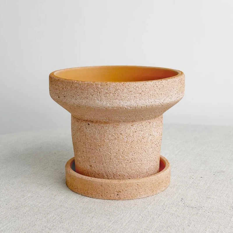 

Water Pipe Shape Small Terracotta Flower Pot with Tray