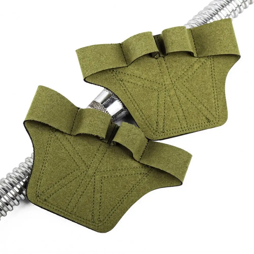 1 Pair Weightlifting Gym Grip Pad Hand Grip Protector 4 Fingers Gym Workout Gloves for Double-Layer Sports Hand Protector