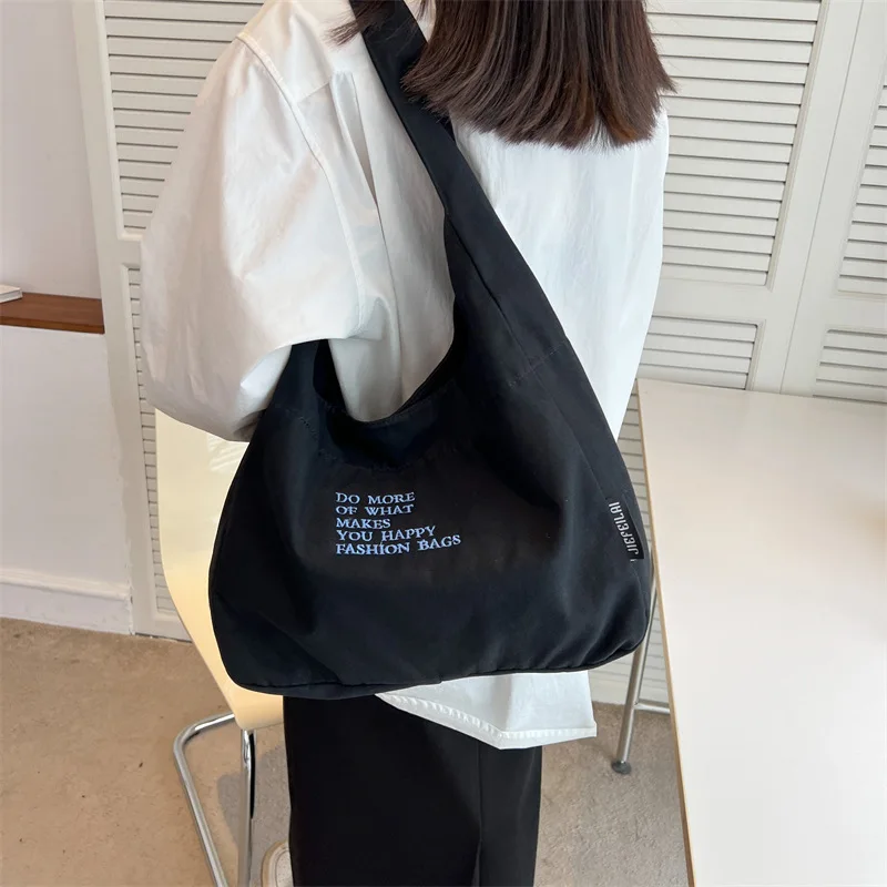 Women's Shoulder Bag Canvas Trend Cross Designed Embroidery Large Capacity Cloth Bag College Students Big Messenger