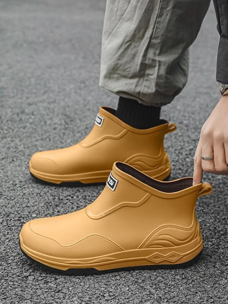 Bottes de pluie homme style coréen à plateforme haussante pour adolescents - Bottes caoutchouc extérieur