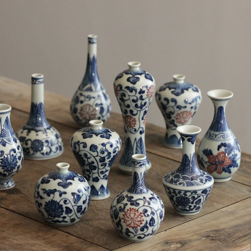 Jingdezhen Antique Underglazed Blue And White Porcelain Hand-painted Mini Water Vase Kungfu Tea Table Household Decorations 2