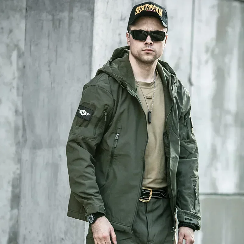 Hiking Jackets New Autumn Men's Camouflage Fleece Tactical Windbreakers
