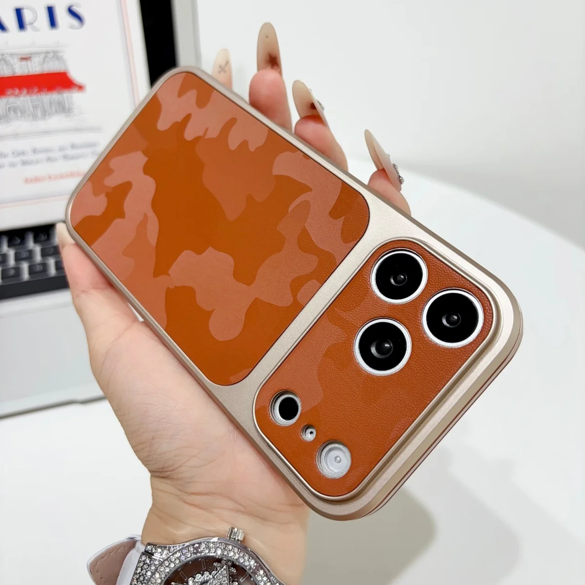 Military Style Dazzling Camouflage Pattern Laser Phone Case - Army Camo Shockproof Cover