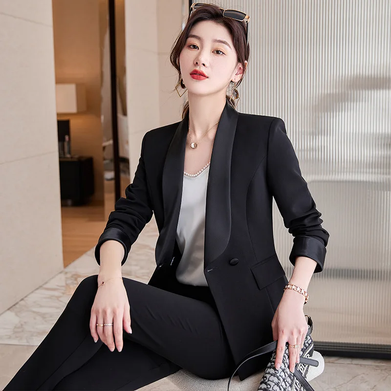Double Breasted Ladies Jacket 