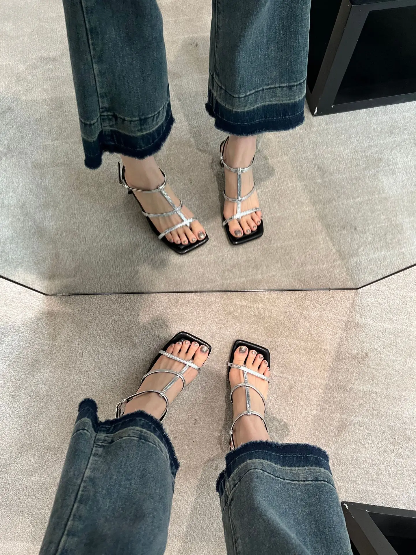 

Женские сандалии, модная женская обувь 2024, эспадрильи на высоком квадратном каблуке и платформе, роскошные пикантные лакированные низкие сандалии для девочек на высоком каблуке