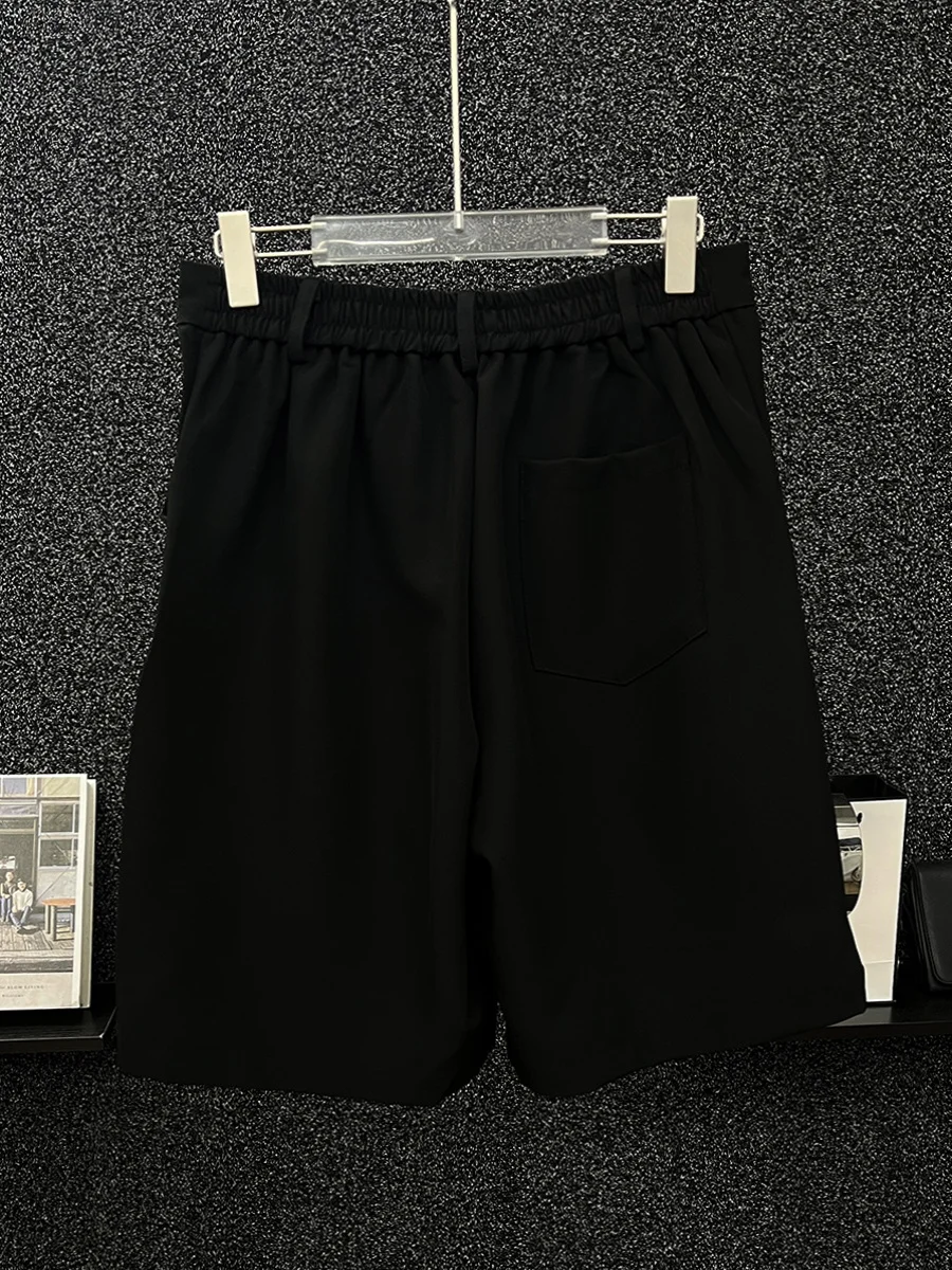 2024 Summer Fashion High Street Trendy Male Loose Straight Shorts Men's Pleated Design Handsome Fried Street Casual Rivet Shorts