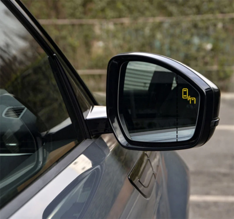 

Suitable for Range Rover Sport Discovery Velar Aurora Blind Zone Monitoring BSD System and Line Assist Warning Modification
