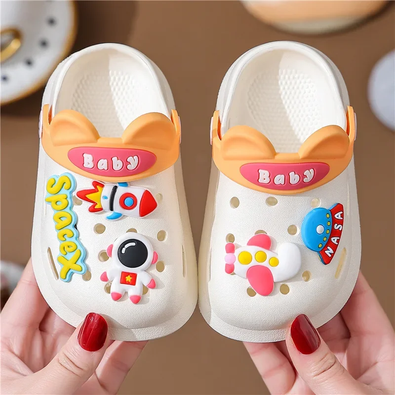 Children Garden Shoes Cute EVA Cartoon Beach Sandals Babies Summer Slippers High Quality Soft Kids Outdoor Slippers Flip Shoes