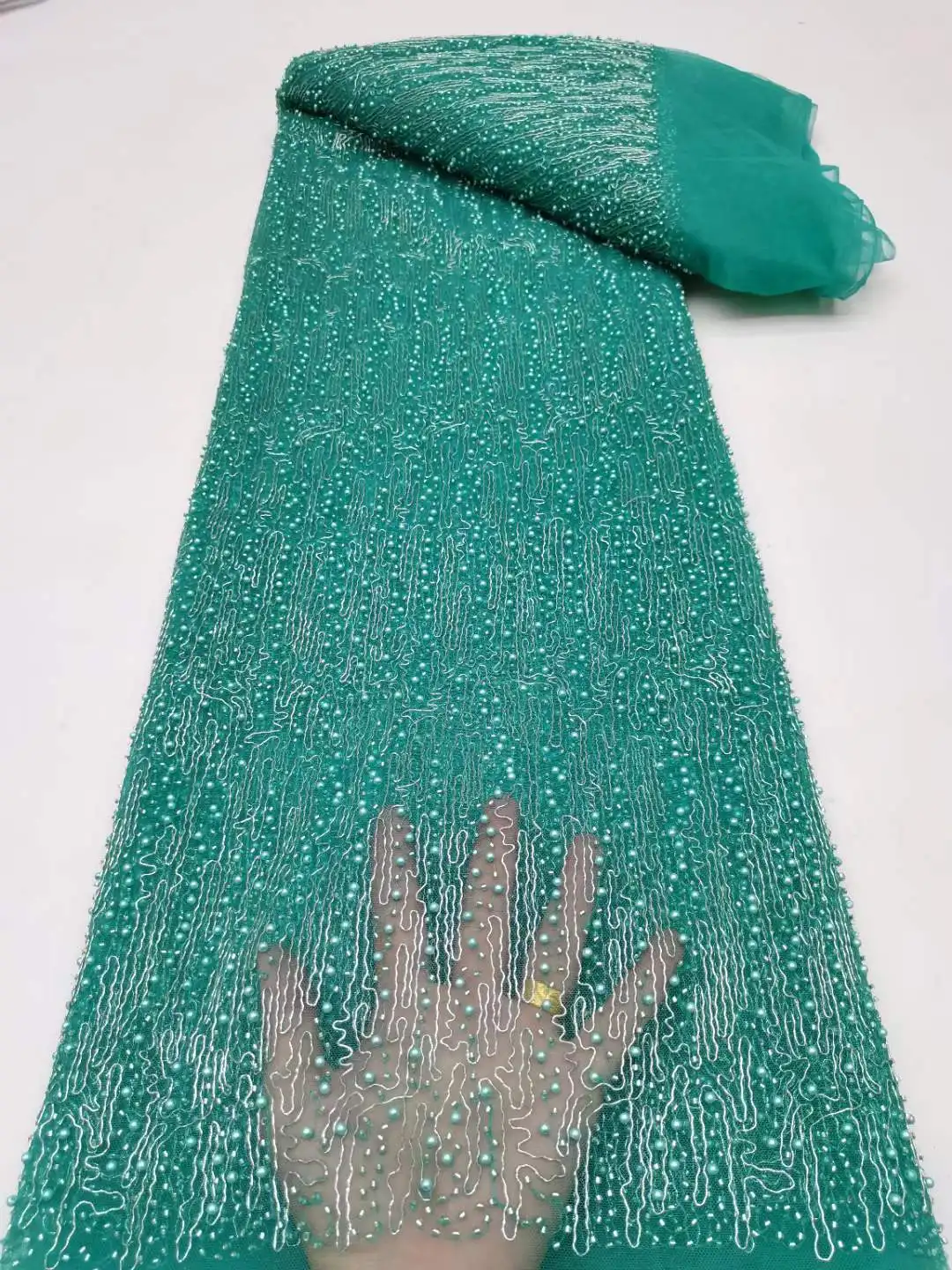 

2023 Elegant Heavy Beaded Sequins Lace Fabric With Bead Nigerian 3D Embroidery Mesh Lace Fabric For Wedding Dresses