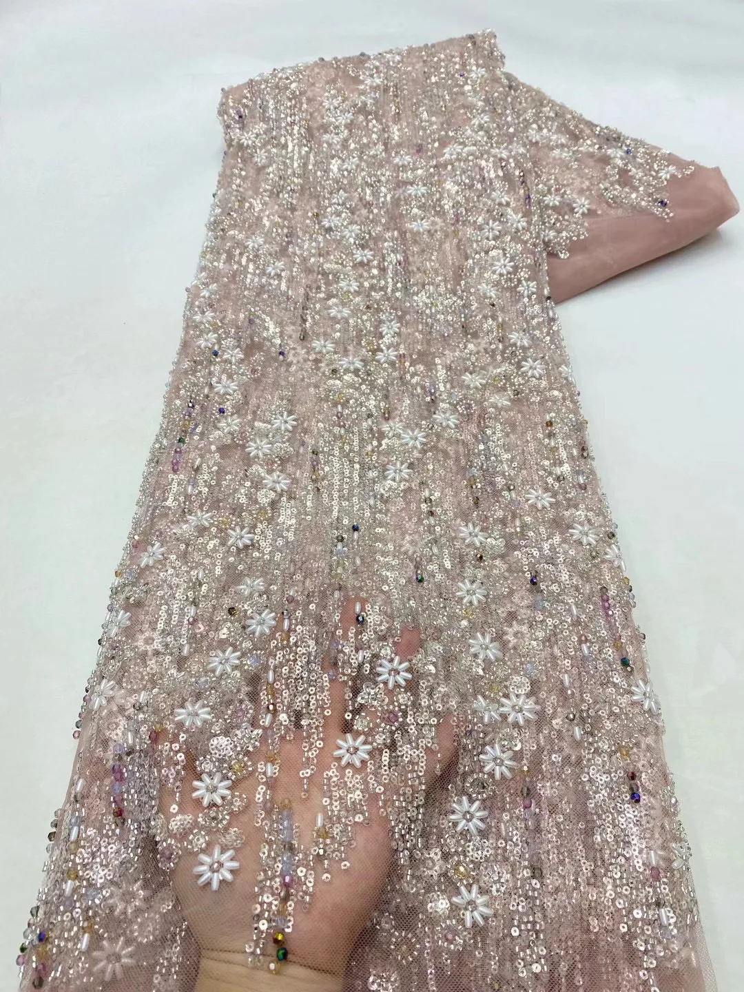 

High Quality Godl African French Handmade Beaded Lace Fabric 2024 Sewing Sequin Embroidery Nigeria Lace Fabric For Women W A33-2