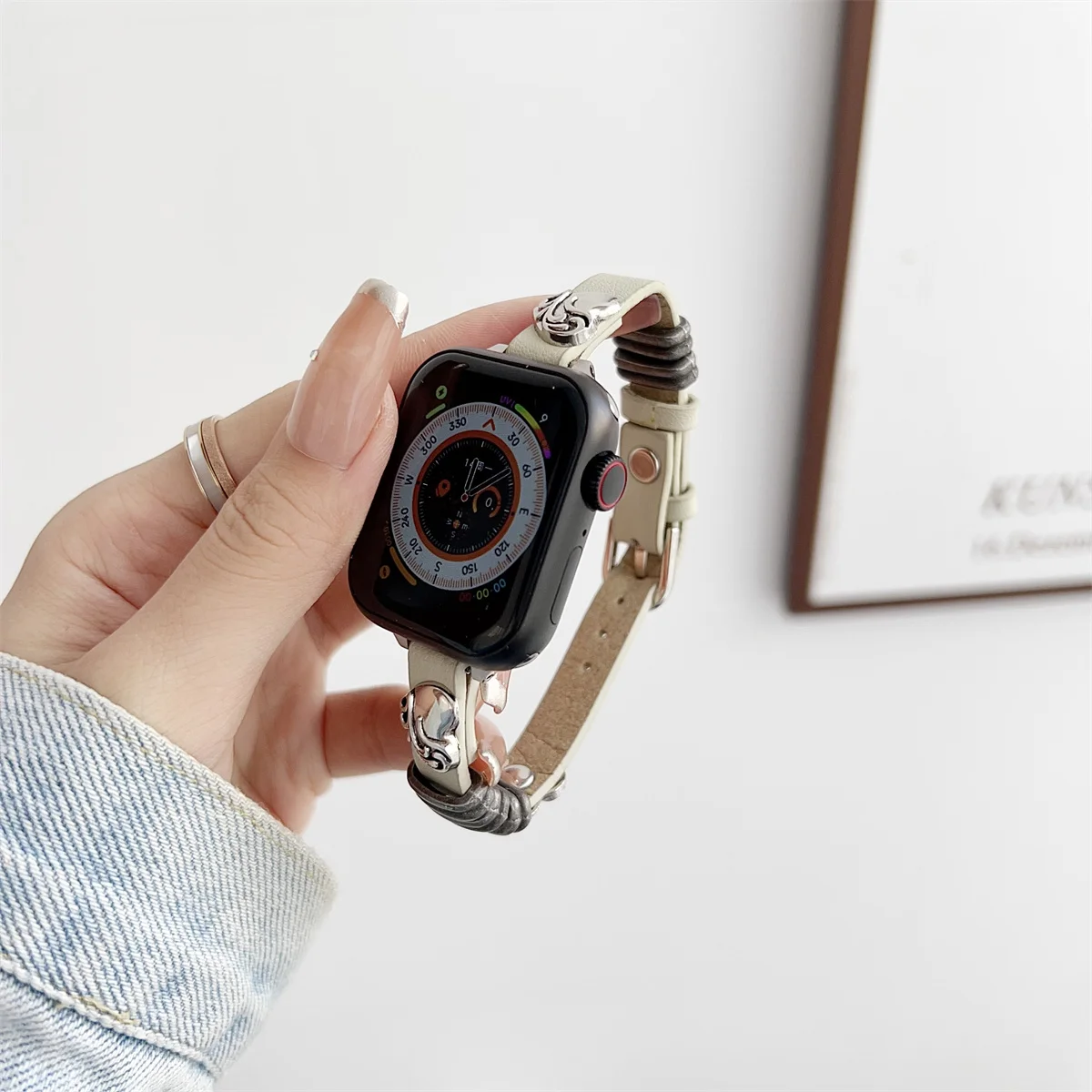 Bracelet de montre pour iWatch 42/44/45/46/49 mm 38/40/41 mm Bracelet de montre tendance en cuir PU pour montres de la série Ultra2 Série 10/9/8/7/6/5/4/3/2/1_voghion.com
