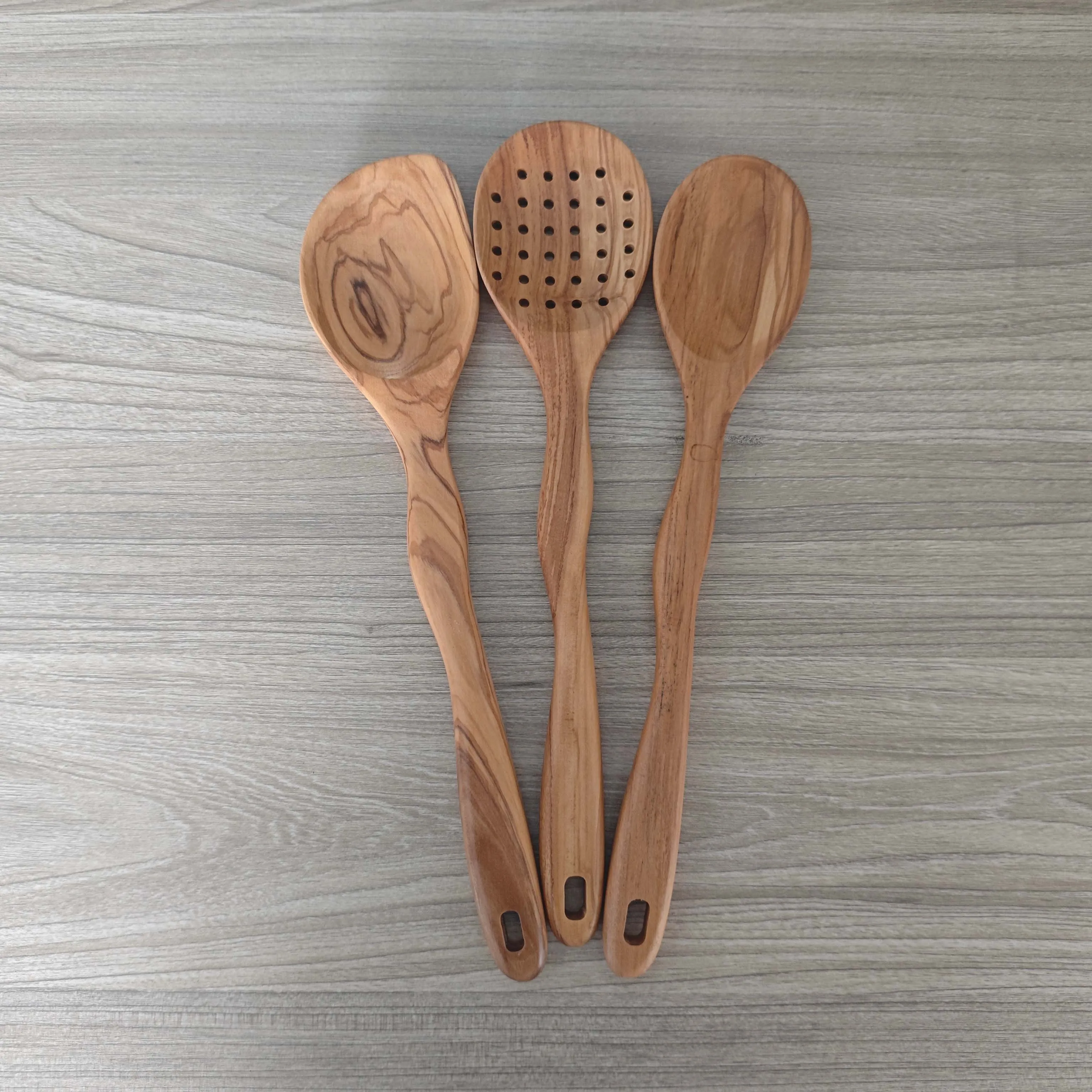 Wooden Kitchenware Set Spatula Noodle Scoop and Strainer Olive Wood Curved Handle Kitchen Shovel Spoon Six Piece Set IK