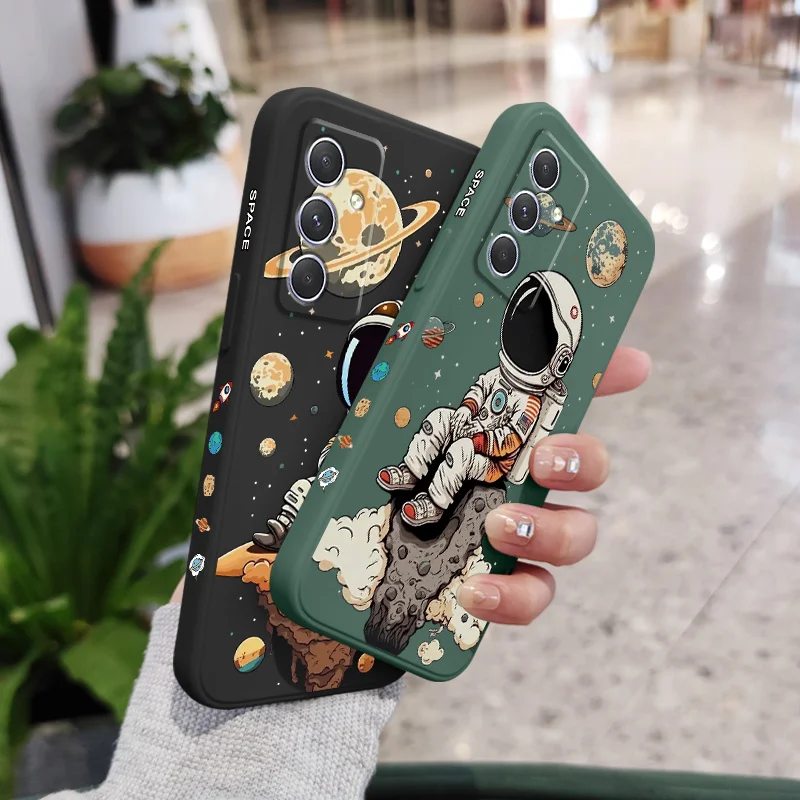 Adorable Saturn-Themed Protective Child Case