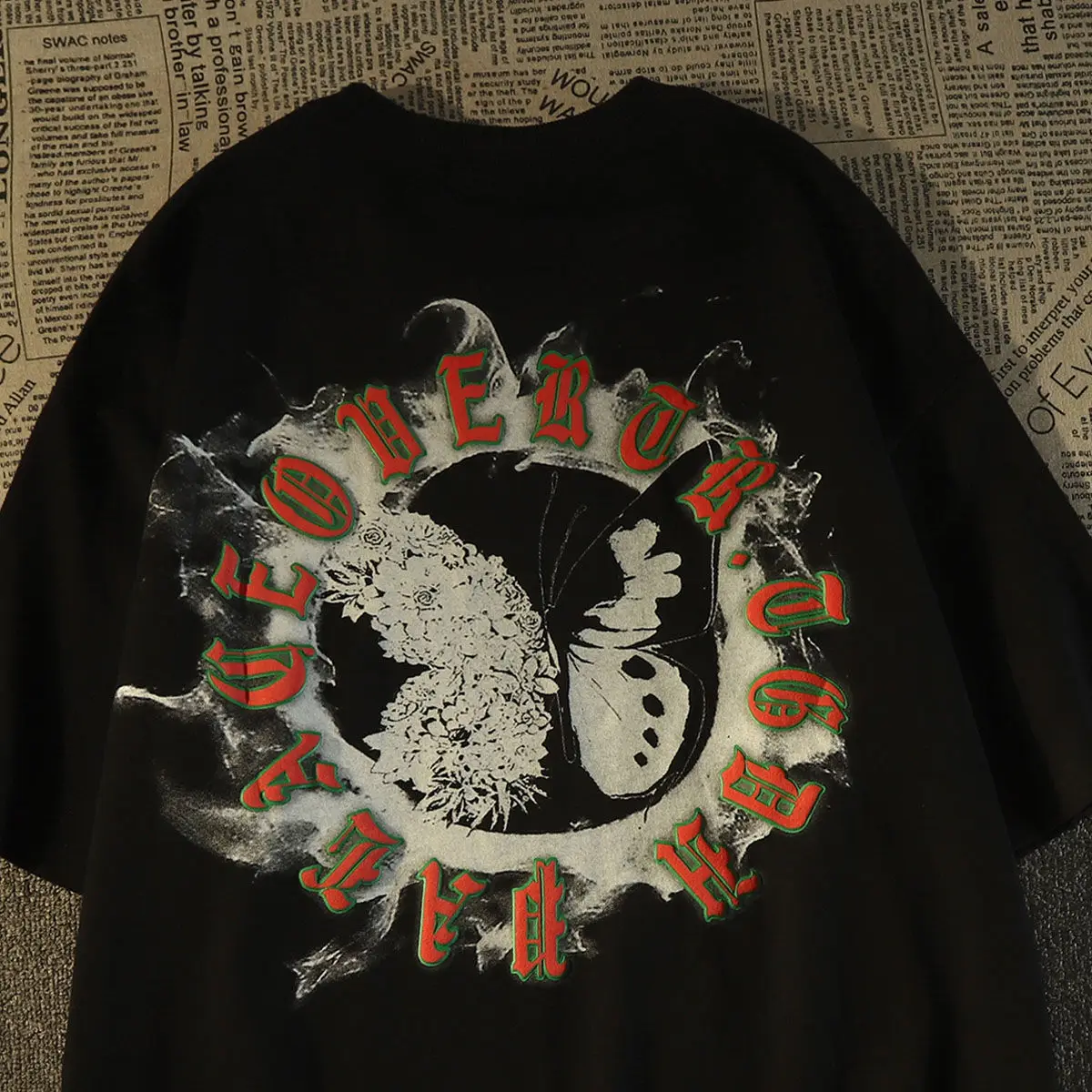 

Американская винтажная свободная футболка с графическим принтом бабочки для мальчиков с круглым вырезом Персонализированная Повседневная парная футболка в стиле хип-хоп с коротким рукавом