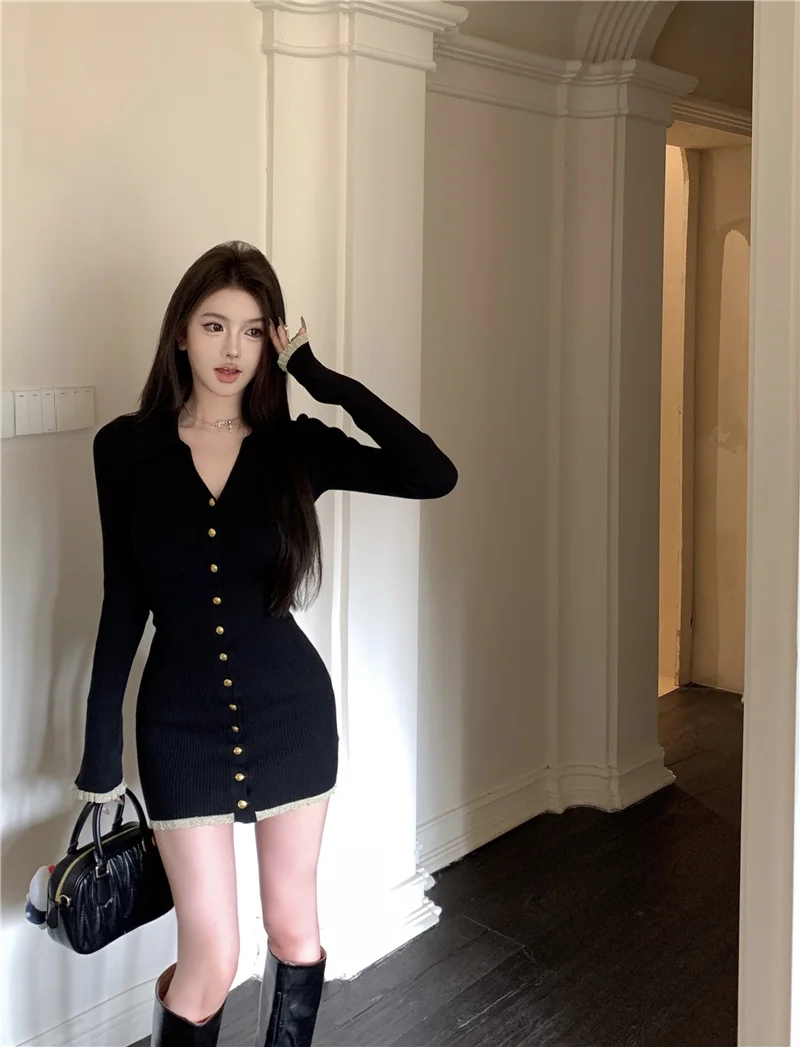 Elegant Knitted Mini Dresses for Women V-neck Flare Sleeve Bodycon Slim Party Dress Korean Fashion New Short Vestidos Mujer