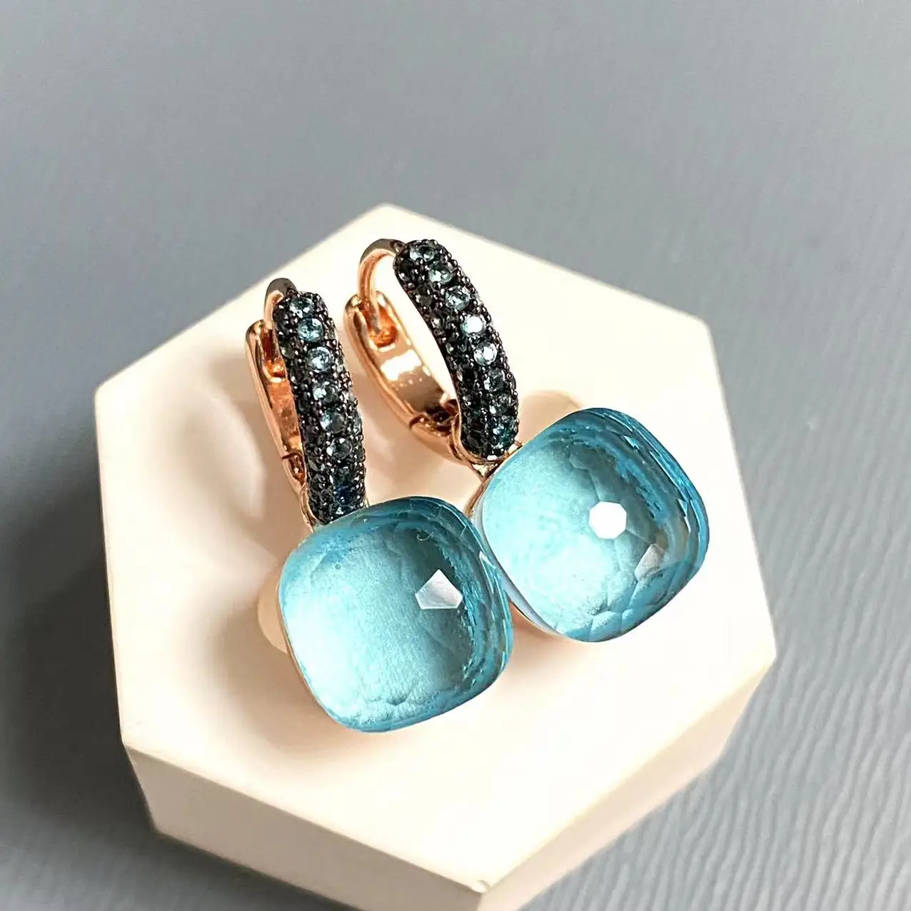 KAISQJEW 10.6mm Classic Nudo Earrings Inlay Blue Topaz Zircon With Black Gun Plated Crystal Earrings Fashion Jewelry For Women