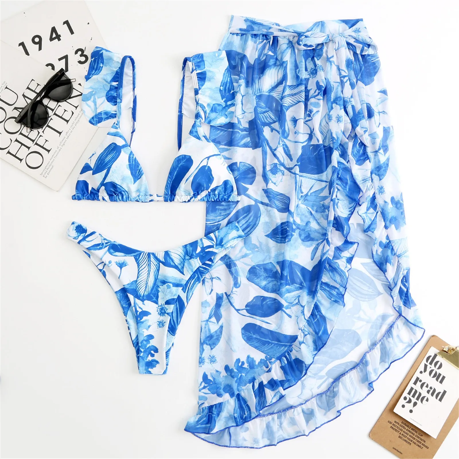 Рисунок 5 - Женский комплект бикини из трех