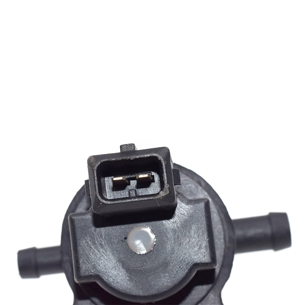 EVAP Purge Valve for Mercedes-Benz W219 CLS320 CLS280 CLS350 CLS300 CLS500 CLS550 CLS55 CLS63 A0004708893