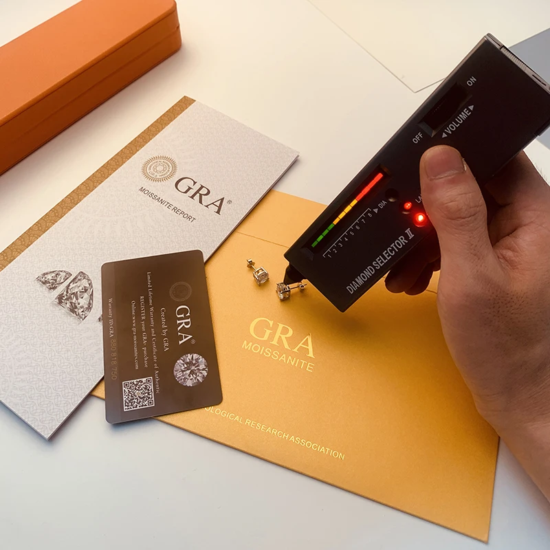 ALIZERO 0.1-1 ĳ D ÷ ̻糪Ʈ ͵ Ͱ, , 18K ݵ Ͱ,    ־