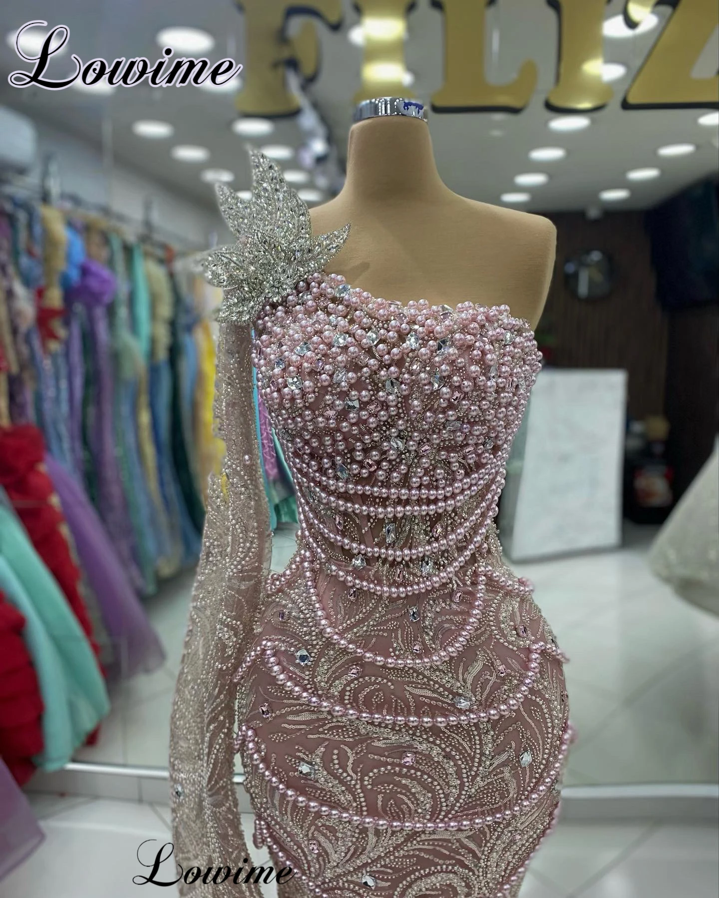 Blush Pink Beaded Cocktail Dresses Mermaid One Shoulder Pearls Prom Dresses For Women Vestidos De C&oacute;ctel Celebrity
