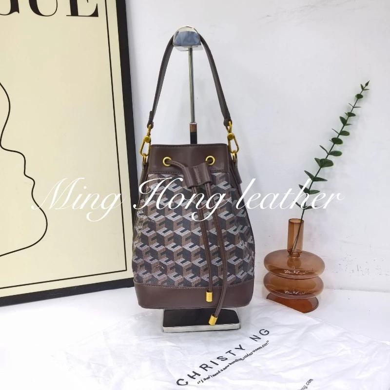 Borsa fasciatoio di lusso firmata, borsa a mano minimalista di alta gamma, borsa retrò originale alla moda per donna, la migliore classica per spettacoli di star