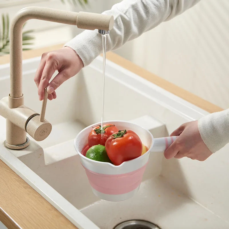 plastic water ladle Foldable Water Scoop Long Handle Thickening Plastic Ladle Fruit Vegetable Washing Scoop Home Kitchen Tools Camping Cleaning Tool