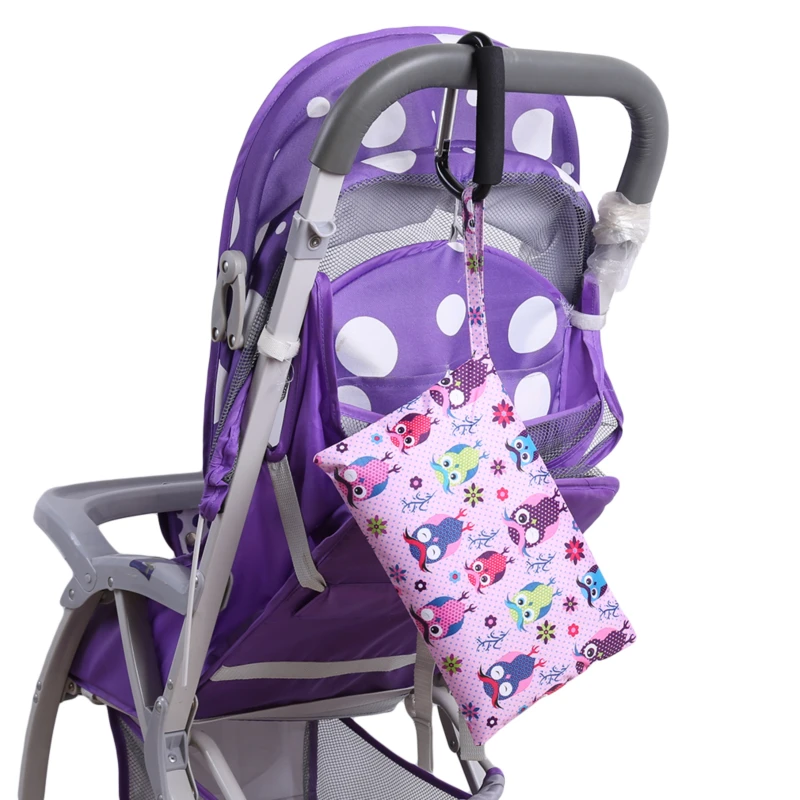 Description Picture 4 of itemMountaineering Buckle Large Multicolour D-type Sponge Lifting Multipurpose Outdoor Buckle Travel Supplies Camping Tools