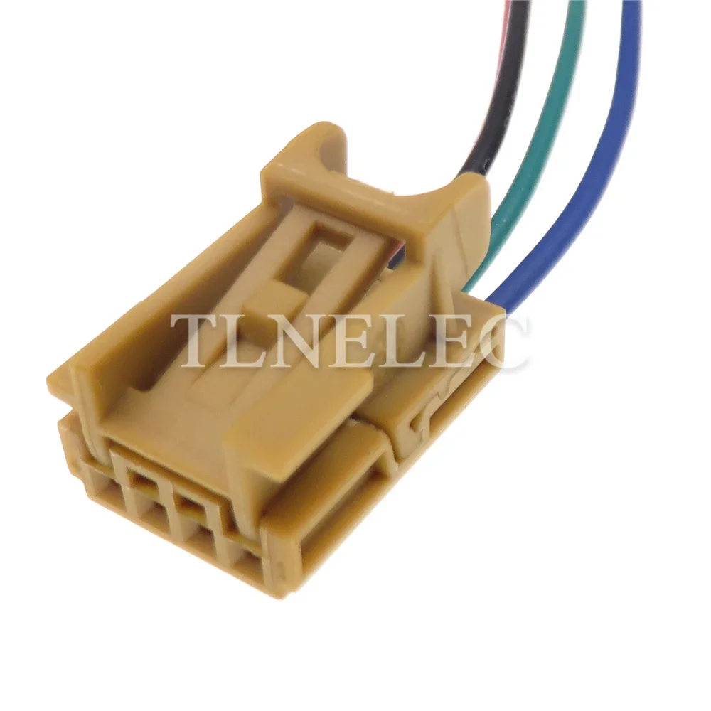 Description Picture 5 of item4 Pin Way Car Background Light Rearview Mirror Electrical Sockets Auto Connector For VW Audi 1241194-2 1670988-2 8K0973754