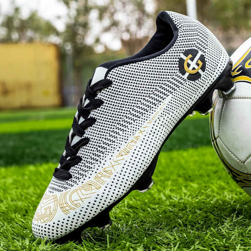 Football Boots Men Kids Adults TF/FG Ultralight Playing Field Train Soccer Shoes Low-cut Cleats Male Size 35-45