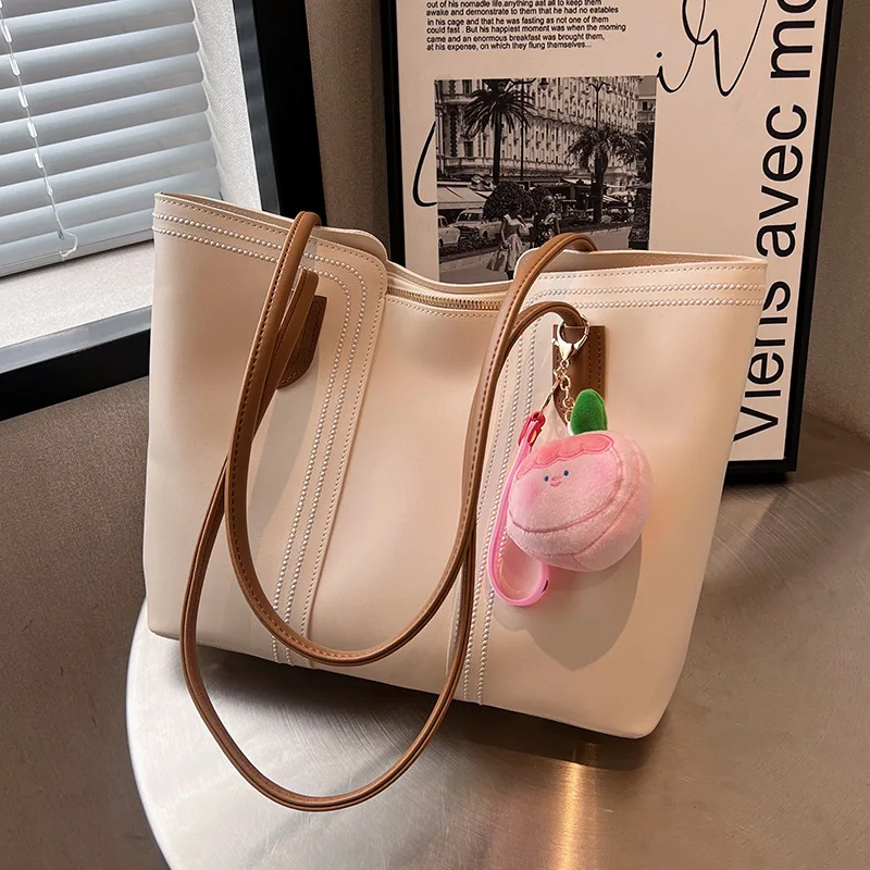 New Shoulder Bag Large Capacity Stylish Women's Bag Summer 2023 PU Texture Trendy All-match Student Solid Tote Bag Preppy Style