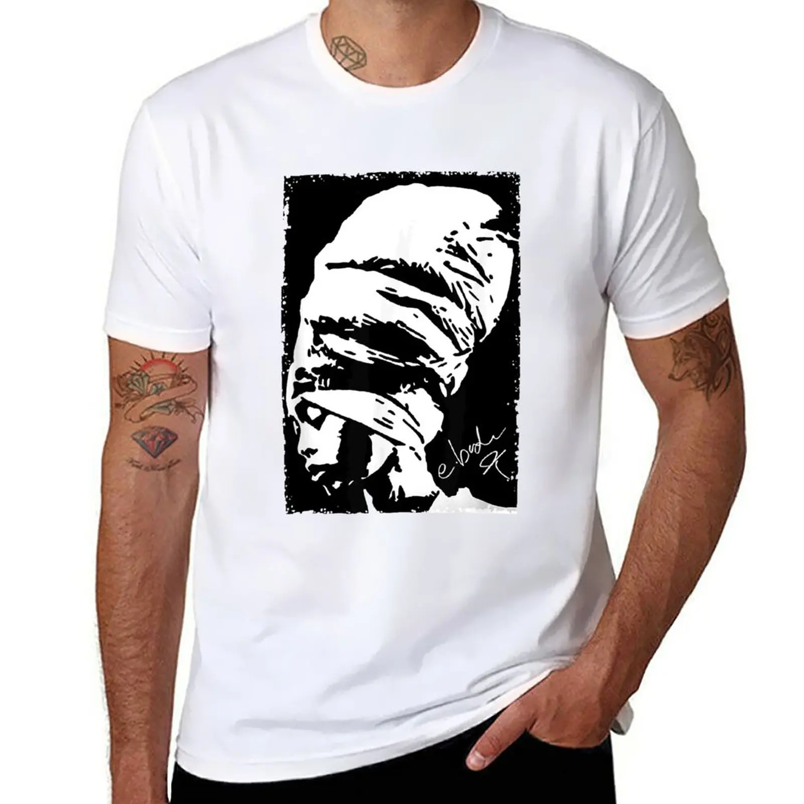 

New Erykah Badu American singer T-Shirt black t shirts funny t shirts plus size t shirts Men's clothing