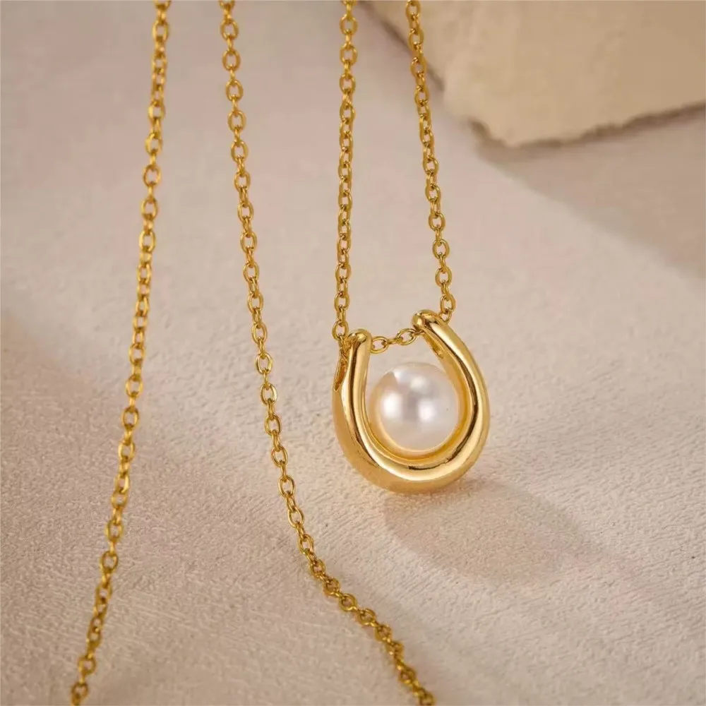 Titanium Steel Retro Fashion U Shape Faux Pearl Pendant Necklace for Women Trendy  Clavicle Chain Jewelry Gifts