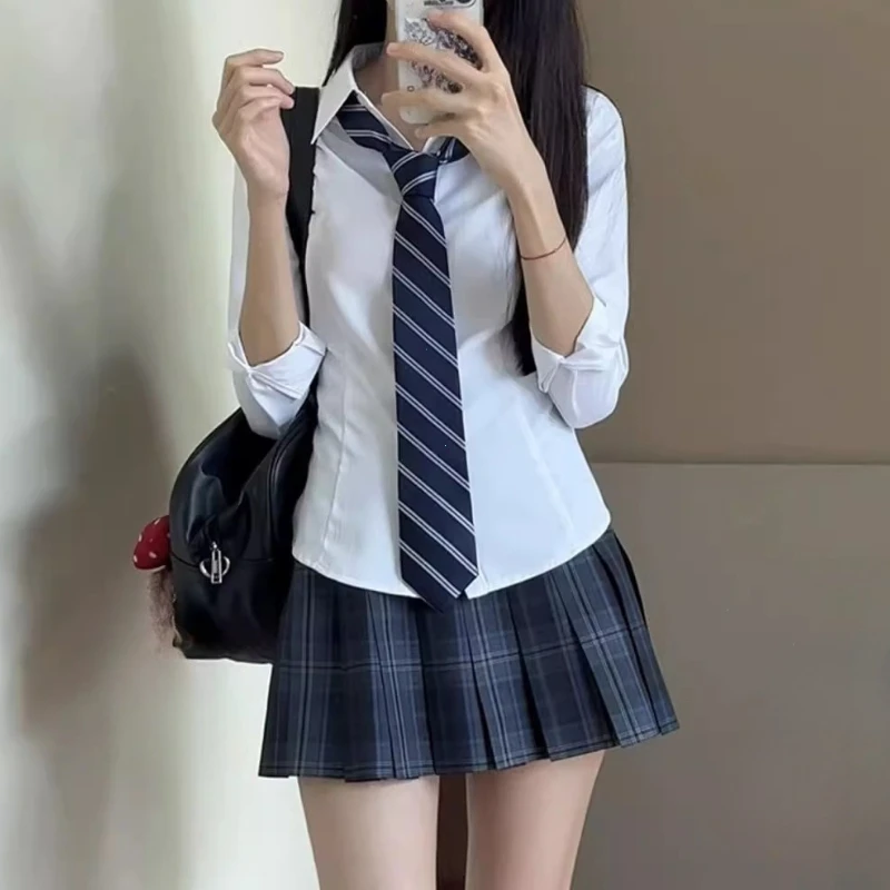 Harajuku Y2K Slim Fit White Shirt Women 2025 Waist Slimming Long Sleeve Jk Shirts Woman All Match Turn Down Collar Chic Blouse 5