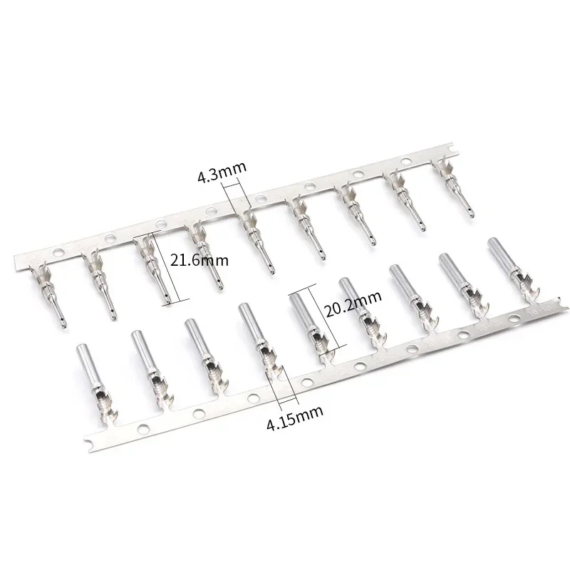 Deutsch DT 산업용 DT04-8P-L012 플랜지 마운트 커넥터 IP68 | 대형 트럭 및 버스 전기 시스템용 22-16AWG ?