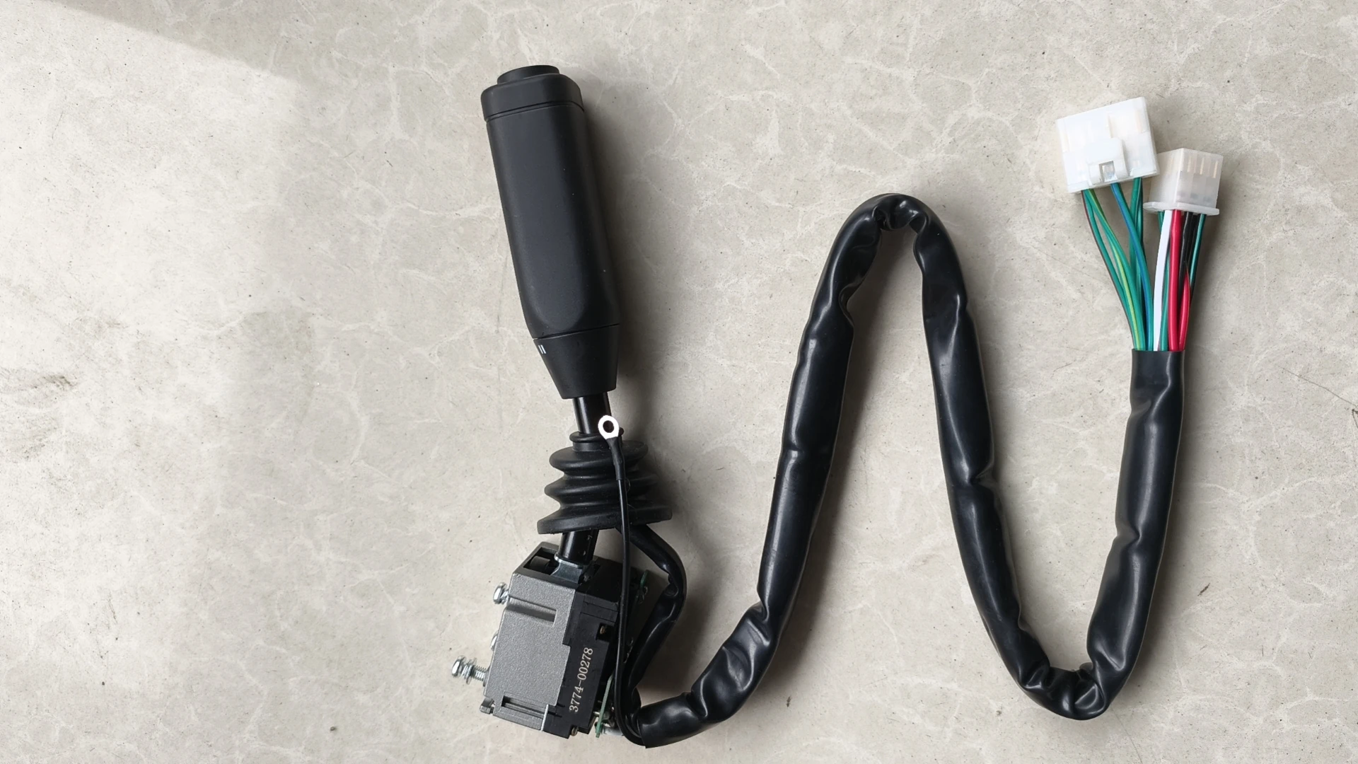 Chinese Bus Parts Yutong Bus Combination Switch 3774-00278 Affordable Price