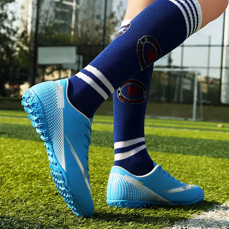 Turf Shoes Men Hard Court Youth Soccer Cleats Ultralight Women Football Boots Anti Skid Big Size TF Chuteira football shoes