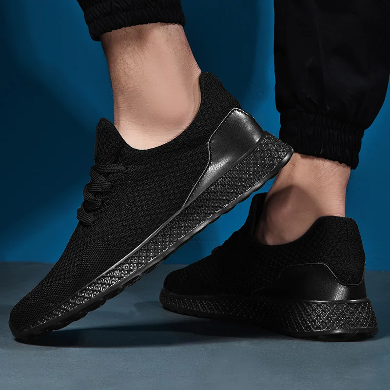 Hot Red Cheap Men's Running Shoes Plus Size 39-48 Ultralight Summer Sports Sneakers for Men Outdoor Athletic Shoes Mens Trainers