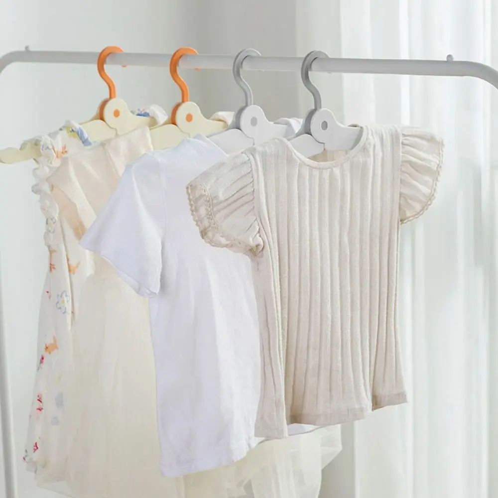 Portable Hangers for Clothes Travel Folding Telescopic Mini Clothes Drying Rack Save Space Wardrobe Organizer for Clothes Mini 4